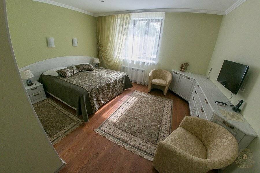 Улучшенный двухместный номер с 1 кроватью